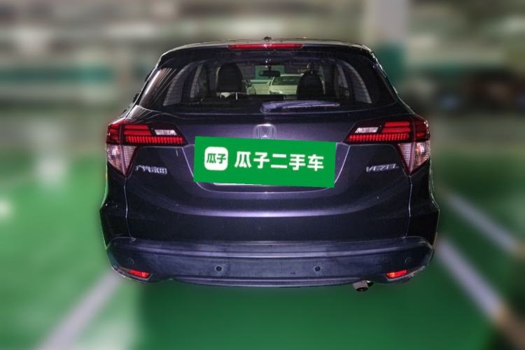 Used Honda Vezel 2017 1.8L CVT Front-Wheel Drive Pioneer Edition Rear