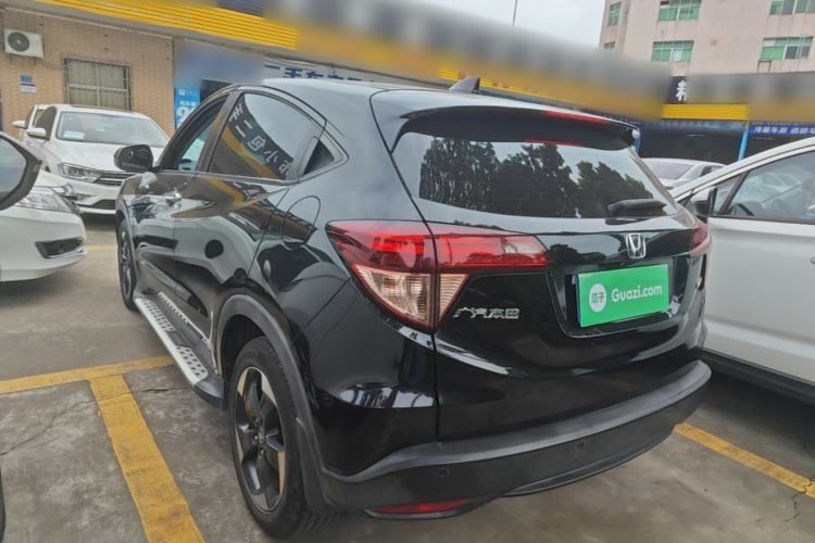 Used Honda Vezel 2017 1.8L CVT Front-Wheel Drive Pioneer Edition Rear Left 45 Deg
