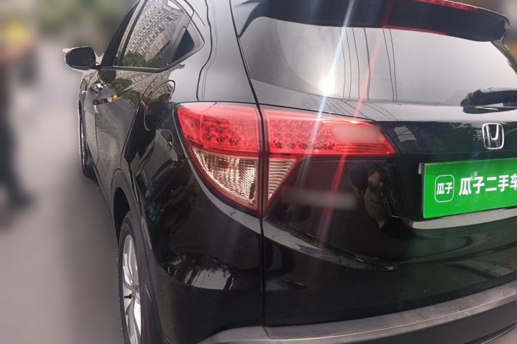 Used Honda Vezel 2017 1.5L CVT 2WD Comfort Model Rear Left 45 Deg