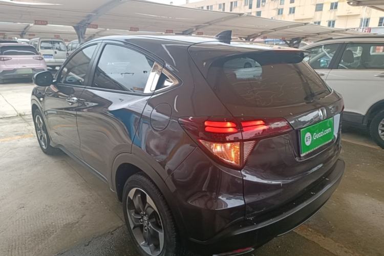 Used Honda Vezel 2017 1.8L CVT Front-Wheel Drive Pioneer Edition Rear Left 45 Deg