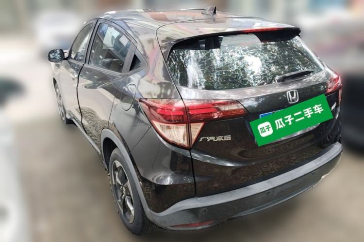 Used Honda Vezel 2017 1.8L CVT Front-Wheel Drive Pioneer Edition Rear Left 45 Deg