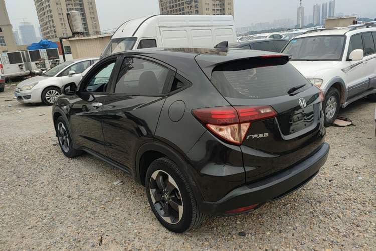 Used Honda Vezel 2017 1.8L CVT Front-Wheel Drive Pioneer Edition Rear Left 45 Deg