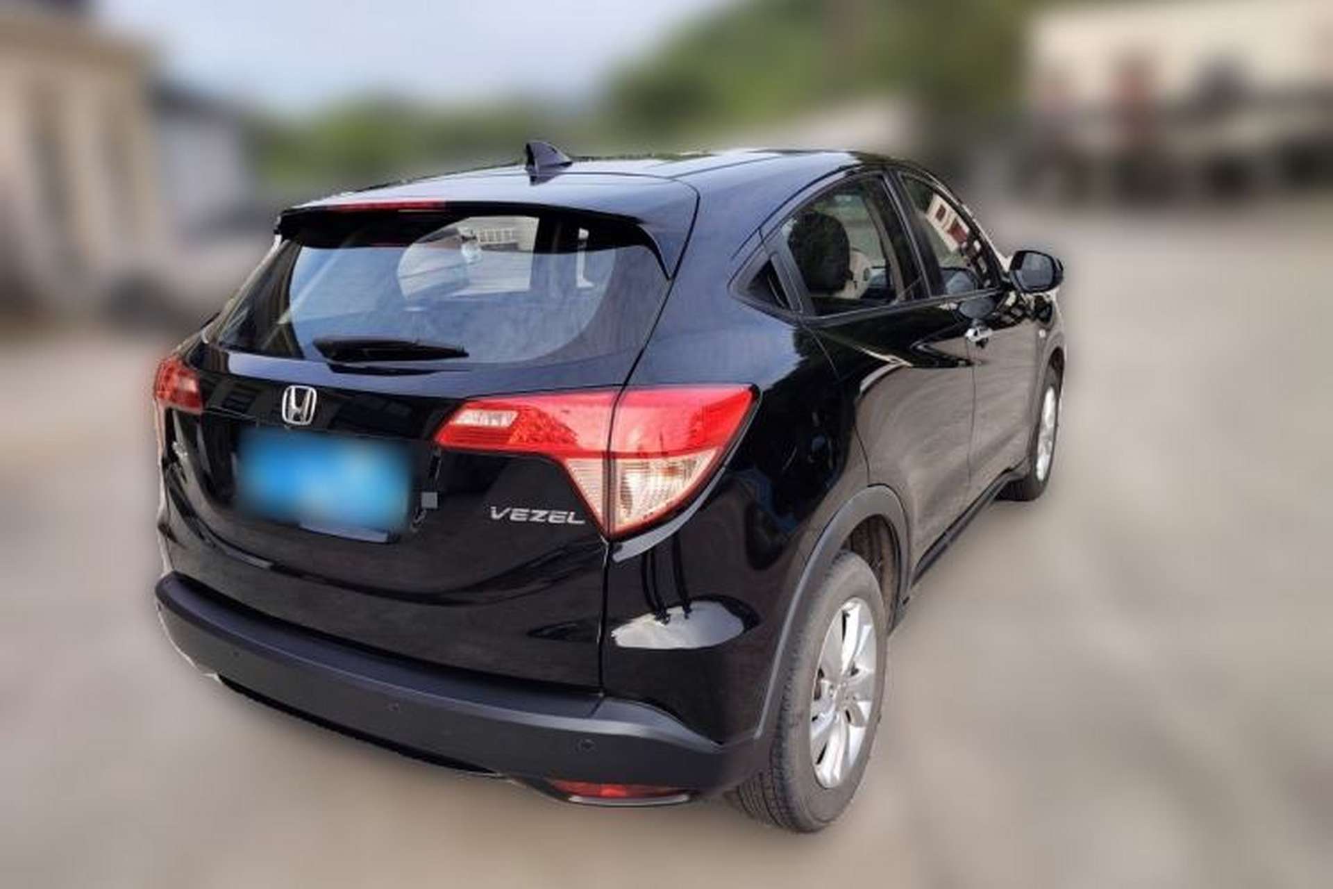Used Honda Vezel 2017 1.5L CVT 2WD Comfort Model Rear Right 45 Deg