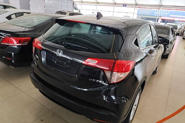 Used Honda Vezel 2017 1.5L CVT 2WD Comfort Model Rear Right 45 Deg