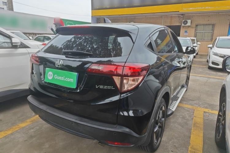 Used Honda Vezel 2017 1.8L CVT Front-Wheel Drive Pioneer Edition Rear Right 45 Deg