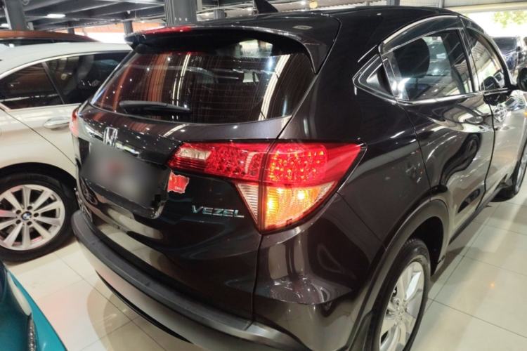 Used Honda Vezel 2017 1.5L CVT 2WD Comfort Model Rear Right 45 Deg