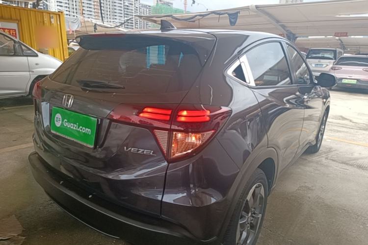 Used Honda Vezel 2017 1.8L CVT Front-Wheel Drive Pioneer Edition Rear Right 45 Deg