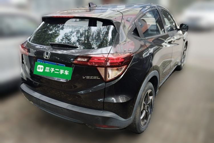 Used Honda Vezel 2017 1.8L CVT Front-Wheel Drive Pioneer Edition Rear Right 45 Deg