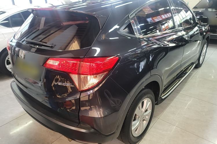 Used Honda Vezel 2017 1.5L CVT 2WD Comfort Model Rear Right 45 Deg