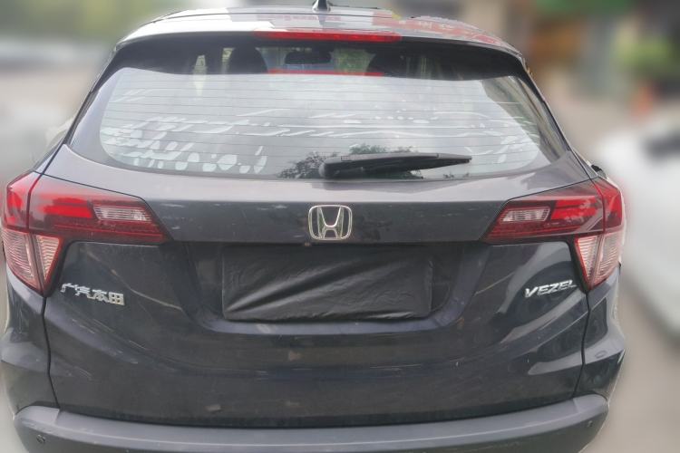 Used Honda Vezel 2017 1.8L CVT Front-Wheel Drive Pioneer Edition Rear
