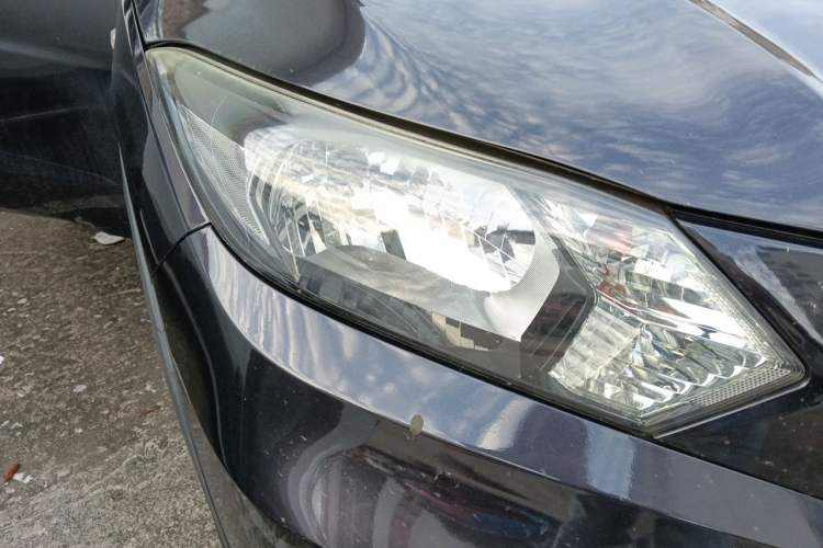 Used Honda Vezel 2017 1.5L CVT 2WD Comfort Model Right Front Headlight