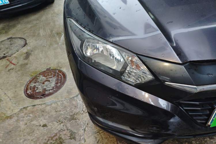 Used Honda Vezel 2017 1.5L CVT 2WD Comfort Model Right Front Headlight