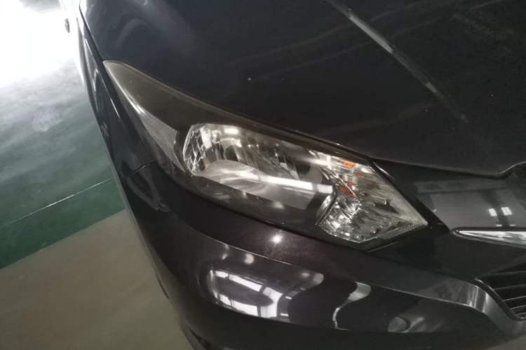 Used Honda Vezel 2017 1.5L CVT 2WD Comfort Model Right Front Headlight