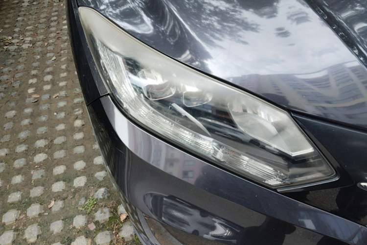 Used Honda Vezel 2017 1.8L CVT Front-Wheel Drive Pioneer Edition Right Front Headlight