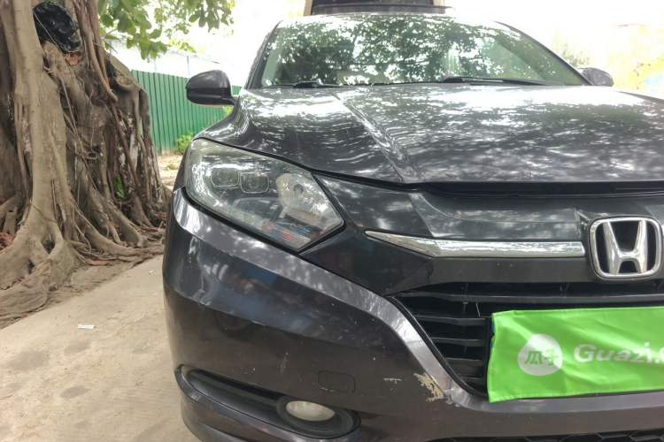 Used Honda Vezel 2017 1.8L CVT Front-Wheel Drive Pioneer Edition Right Front Headlight