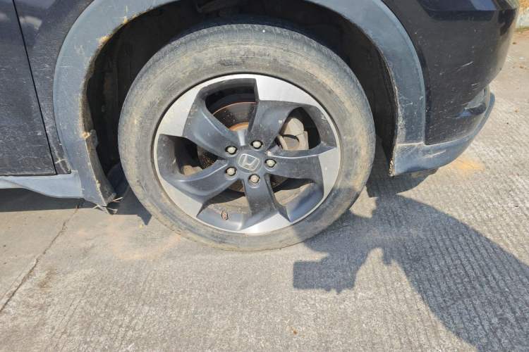Used Honda Vezel 2017 1.8L CVT Front-Wheel Drive Pioneer Edition Right Front Wheel Hub