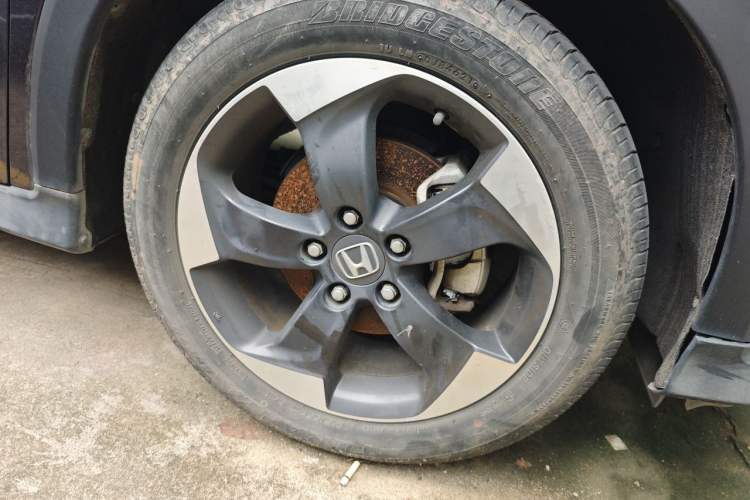 Used Honda Vezel 2017 1.8L CVT Front-Wheel Drive Pioneer Edition Right Front Wheel Hub