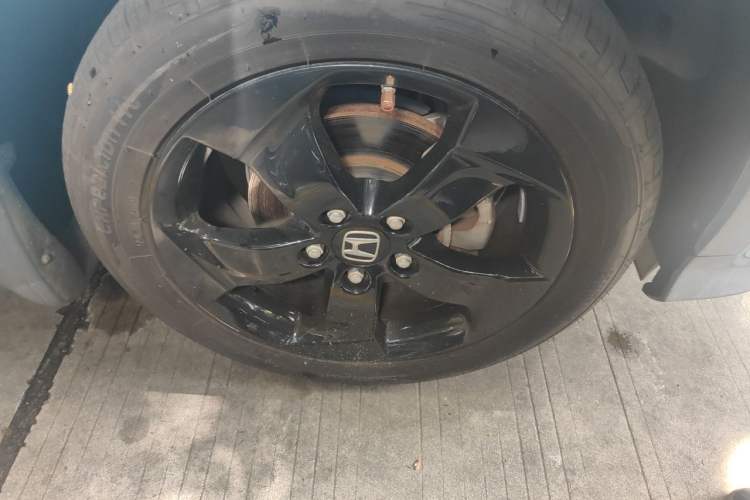 Used Honda Vezel 2017 1.8L CVT Front-Wheel Drive Pioneer Edition Right Front Wheel Hub