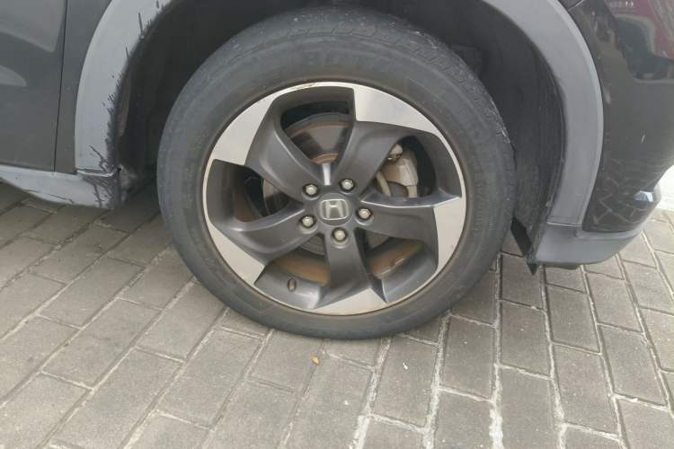 Used Honda Vezel 2017 1.8L CVT Front-Wheel Drive Pioneer Edition Right Front Wheel Hub