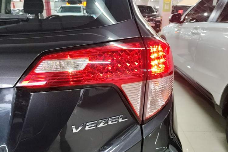 Used Honda Vezel 2017 1.5L CVT 2WD Comfort Model Right Rear Taillight