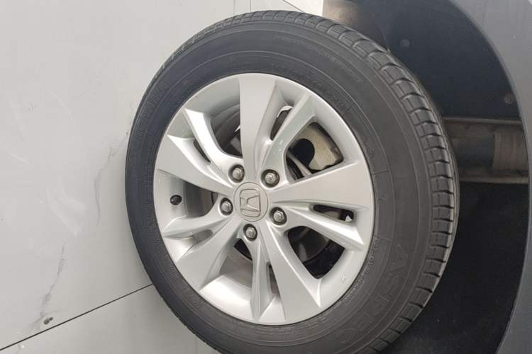 Used Honda Vezel 2017 1.5L CVT 2WD Comfort Model Right Rear Wheel Hub