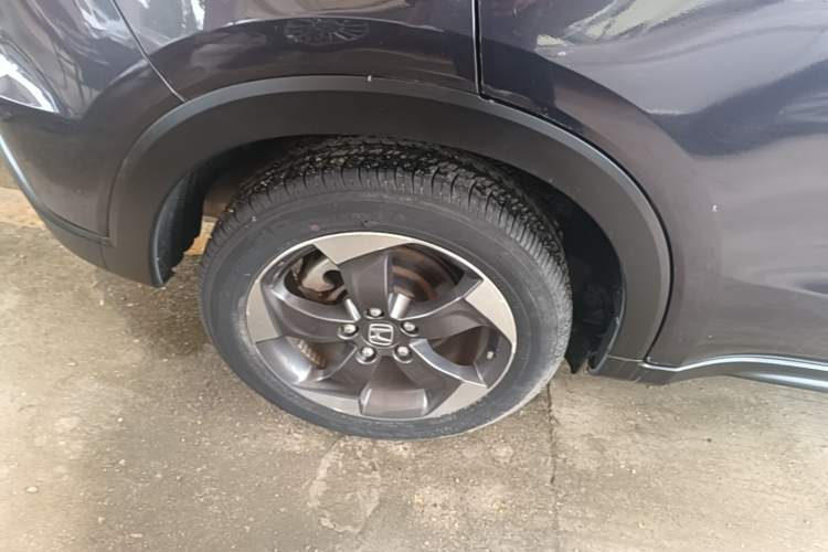 Used Honda Vezel 2017 1.8L CVT Front-Wheel Drive Pioneer Edition Right Rear Wheel Hub
