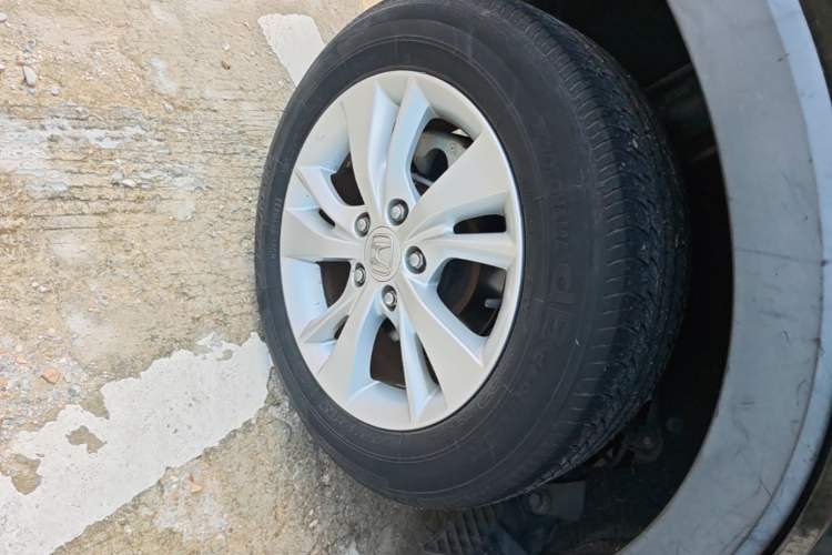 Used Honda Vezel 2017 1.8L CVT 2WD Elite Model Right Rear Wheel Hub