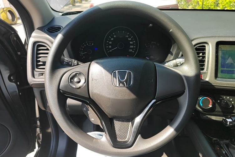 Used Honda Vezel 2017 1.5L CVT 2WD Comfort Model Steering Wheel