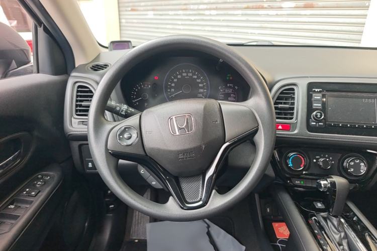 Used Honda Vezel 2017 1.8L CVT Front-Wheel Drive Pioneer Edition Steering Wheel
