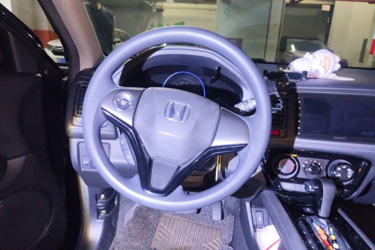Used Honda Vezel 2017 1.8L CVT 2WD Elite Model Steering Wheel