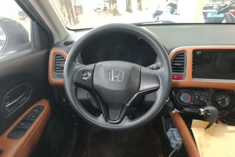 Used Honda Vezel 2017 1.8L CVT Front-Wheel Drive Pioneer Edition Steering Wheel