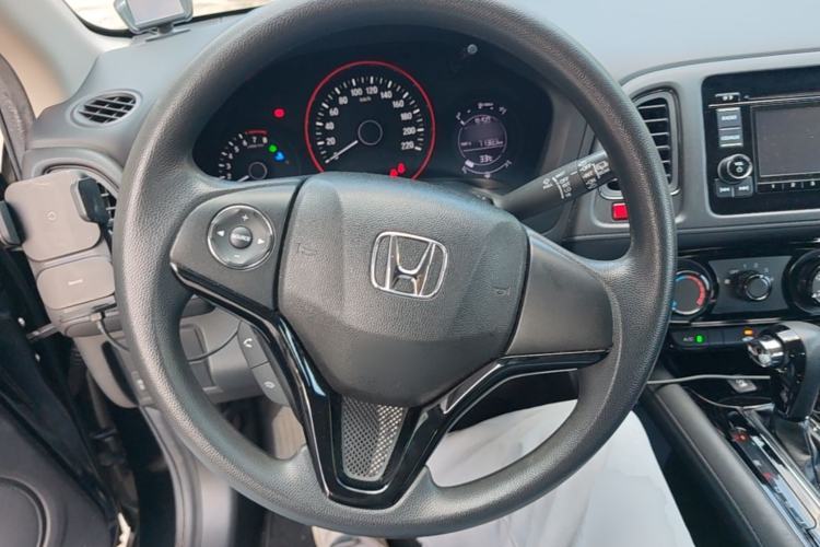 Used Honda Vezel 2017 1.8L CVT 2WD Elite Model Steering Wheel