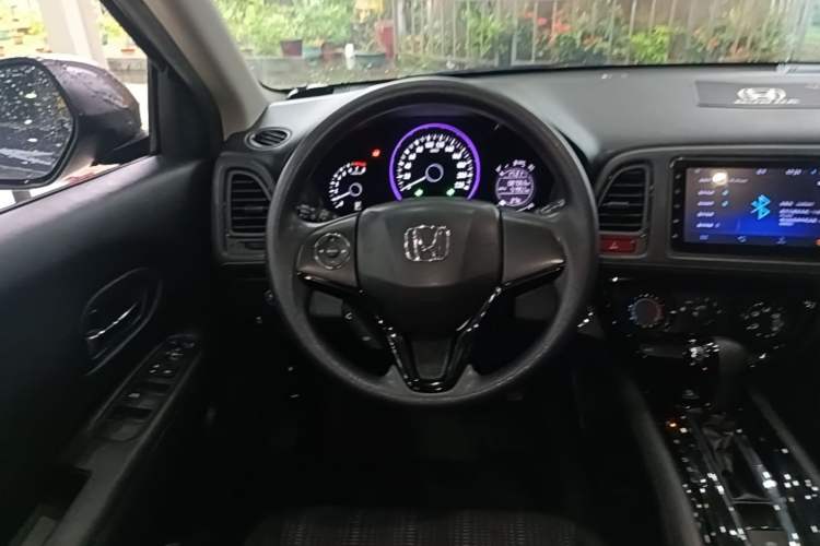 Used Honda Vezel 2017 1.8L CVT Front-Wheel Drive Pioneer Edition Steering Wheel