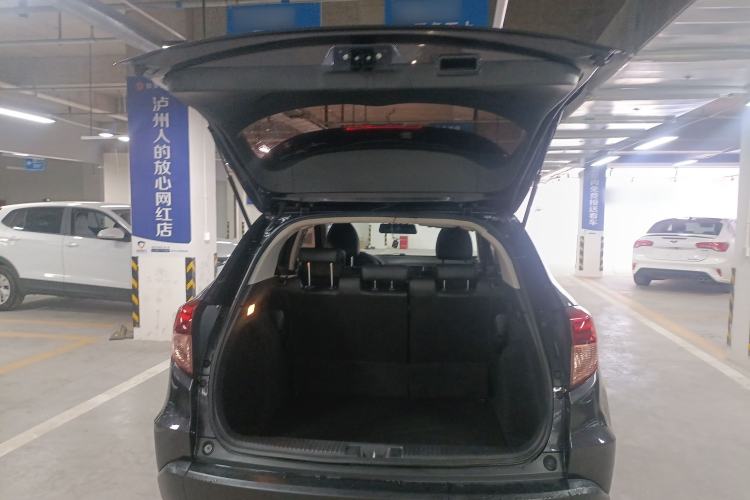 Used Honda Vezel 2017 1.8L CVT Front-Wheel Drive Pioneer Edition Trunk