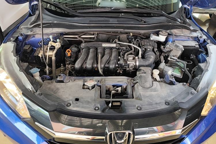 Used Honda Vezel 2017 1.5L CVT 2WD Comfort Model Engine Bay