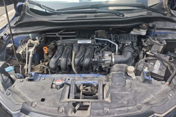 Used Honda Vezel 2017 1.5L CVT 2WD Comfort Model Engine Bay