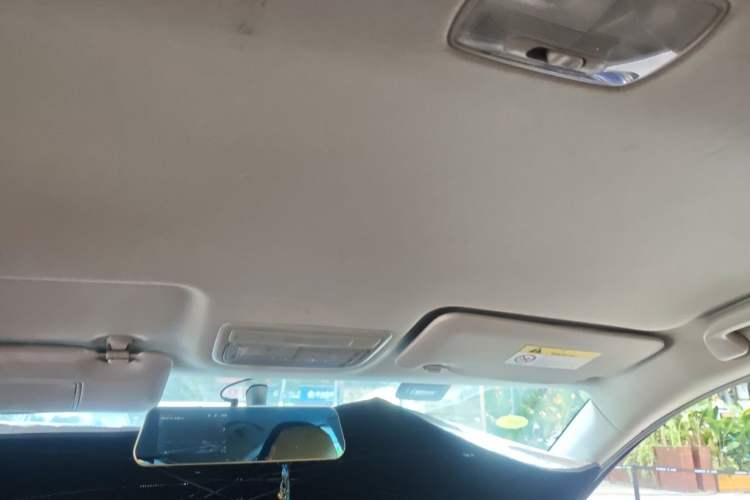Used Honda Vezel 2017 1.5L CVT 2WD Comfort Model Headliner