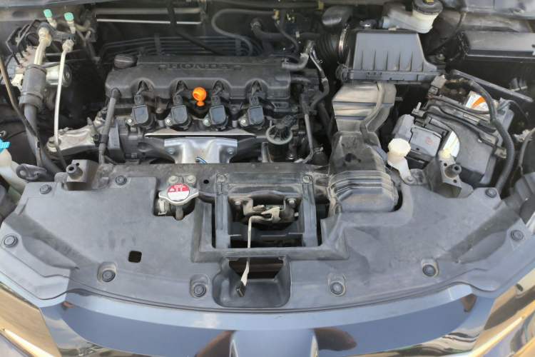 Used Honda Vezel 2017 1.8L CVT 2WD Elite Model Engine Bay