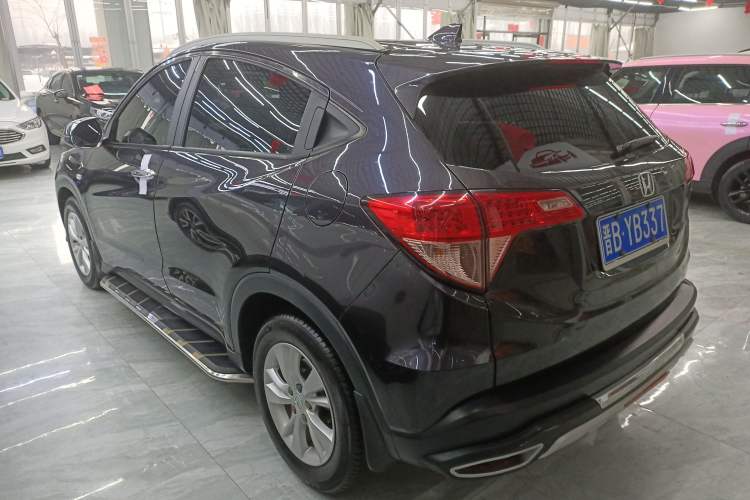 Used Honda Vezel 2017 1.5L CVT 2WD Comfort Model Exterior 3