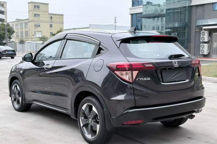 Used Honda Vezel 2017 1.8L CVT Front-Wheel Drive Pioneer Edition Exterior 7