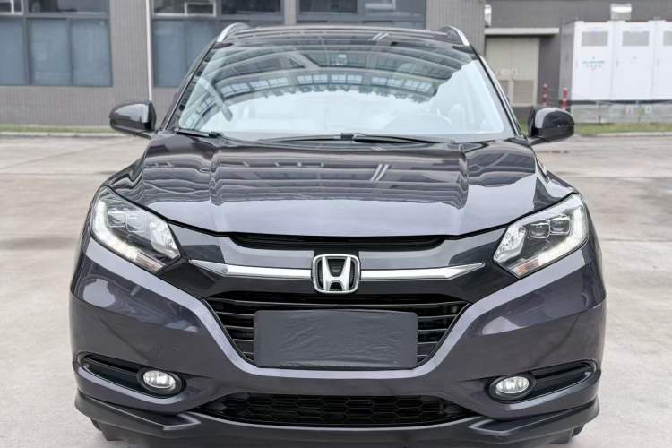 Used Honda Vezel 2017 1.8L CVT Front-Wheel Drive Pioneer Edition Exterior 9
