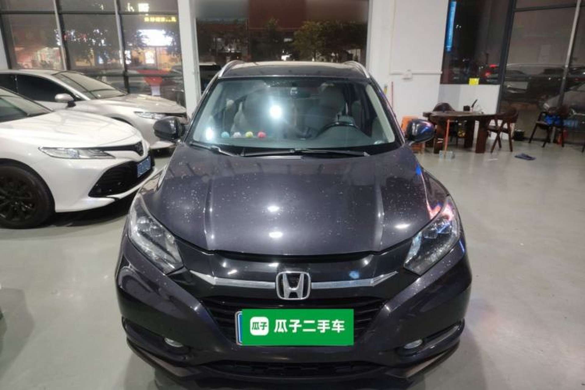 Used Honda Vezel 2017 1.8L CVT Front-Wheel Drive Pioneer Edition Front