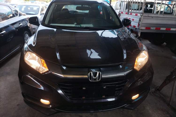 Used Honda Vezel 2017 1.5L CVT 2WD Comfort Model Front