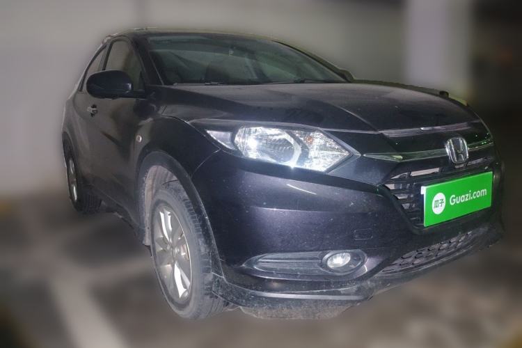 Used Honda Vezel 2017 1.8L CVT 2WD Elite Model Front Right 45 Deg