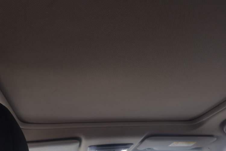 Used Honda Vezel 2017 1.8L CVT Front-Wheel Drive Pioneer Edition Headliner