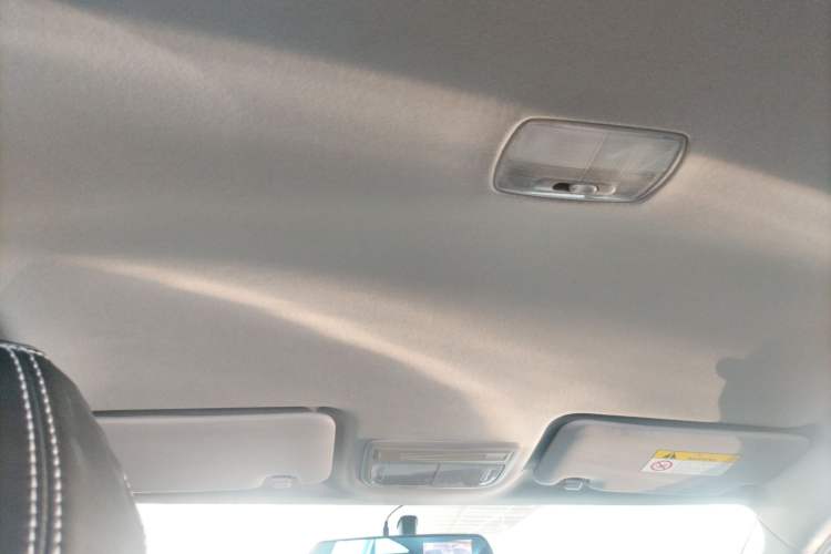 Used Honda Vezel 2017 1.5L CVT 2WD Comfort Model Headliner