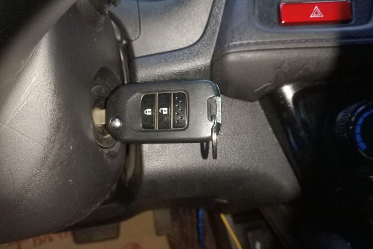 Used Honda Vezel 2017 1.5L CVT 2WD Comfort Model Interior 1