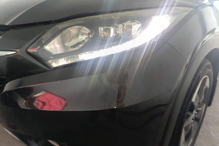 Used Honda Vezel 2017 1.8L CVT Front-Wheel Drive Pioneer Edition Left Front Headlight