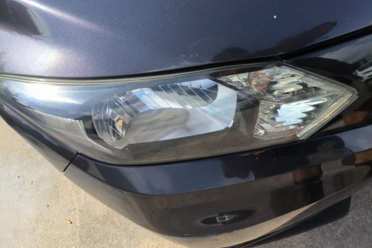 Used Honda Vezel 2017 1.8L CVT 2WD Elite Model Right Front Headlight