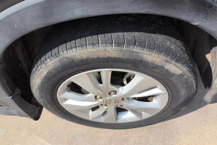 Used Honda Vezel 2017 1.8L CVT 2WD Elite Model Right Front Wheel Hub